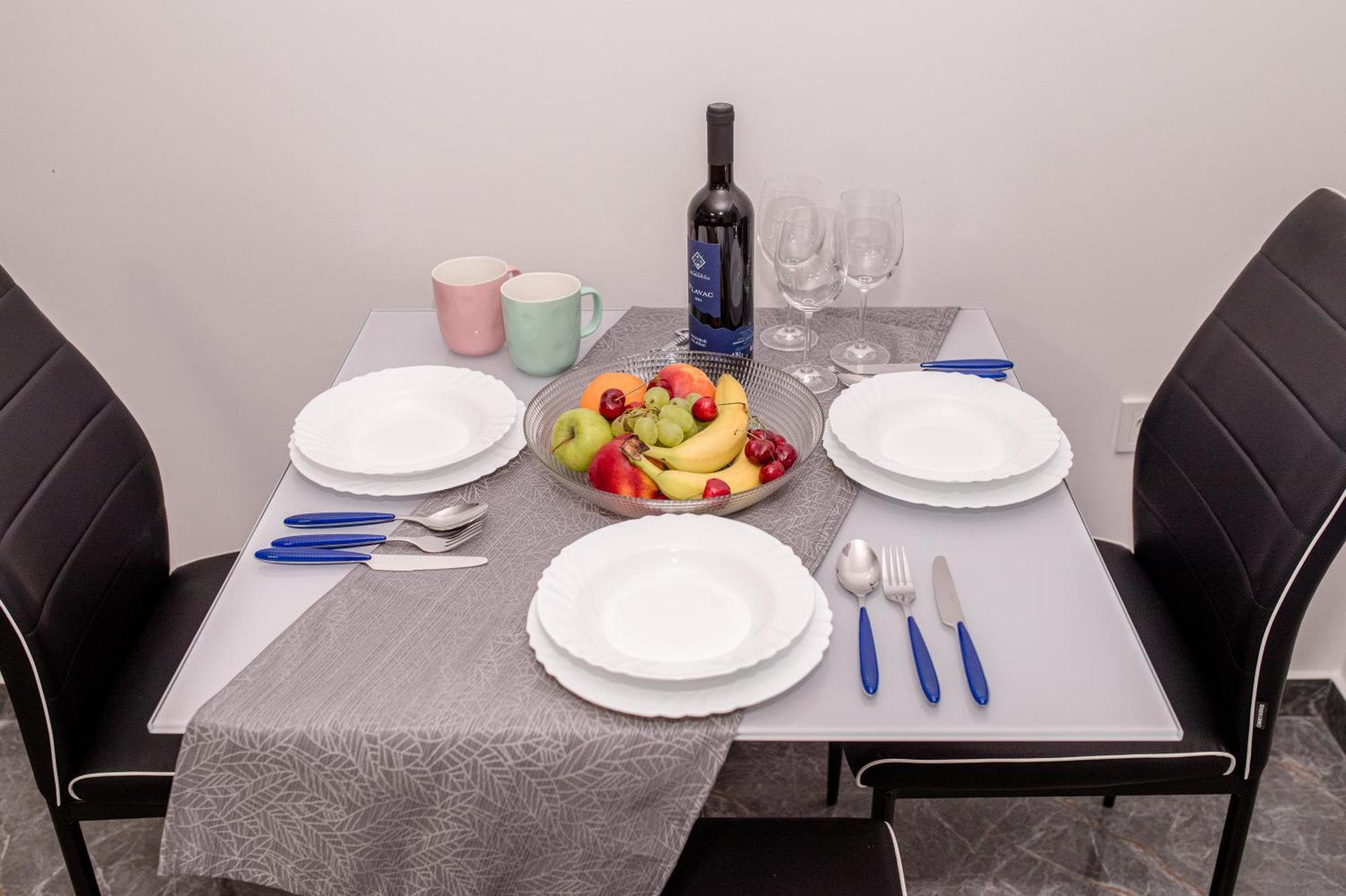 Apartment Mariva *
