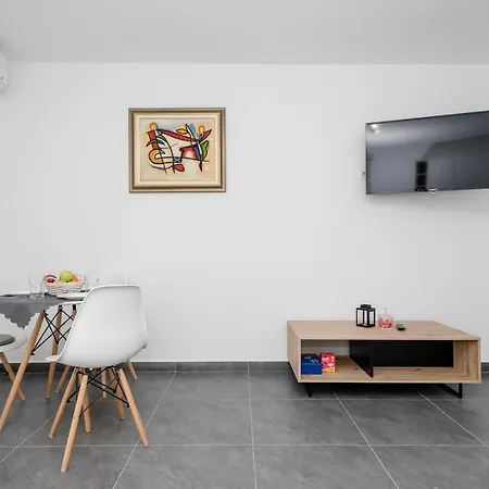 Mariva Apartments Lopar Exterior photo