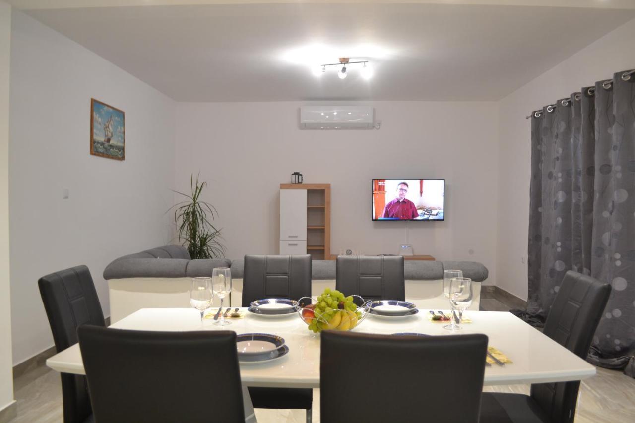 Appartement Mariva *