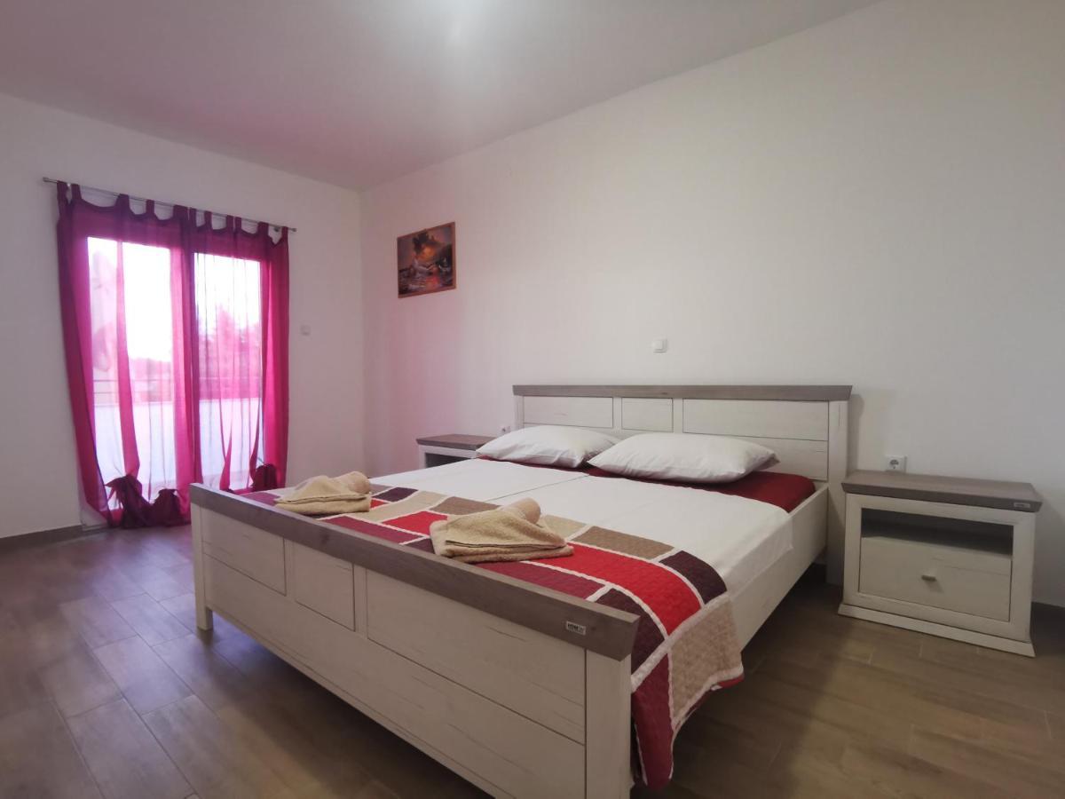Mariva Apartment Lopar